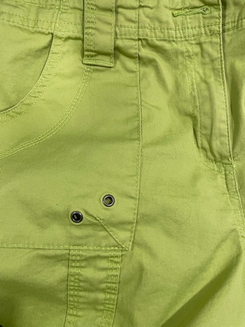 Style & Co. Lime Green Cargo/Capri Pants - Utility Pocket Detail - Picture 3 of 8